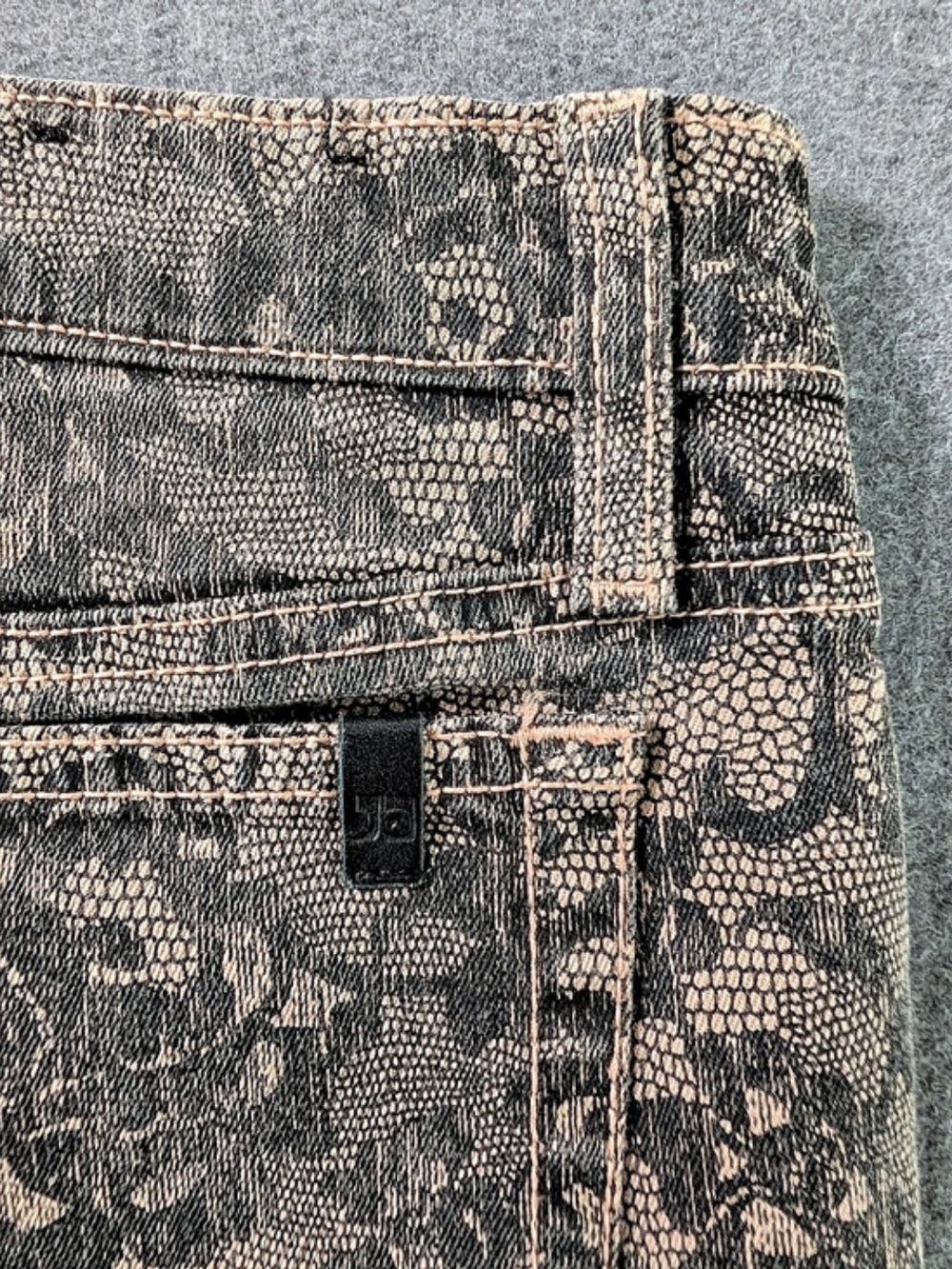 Joe's Jeans The Skinny Chantilly Lace Print Blush Black Low Rise Pants Size 27 - Picture 11 of 11